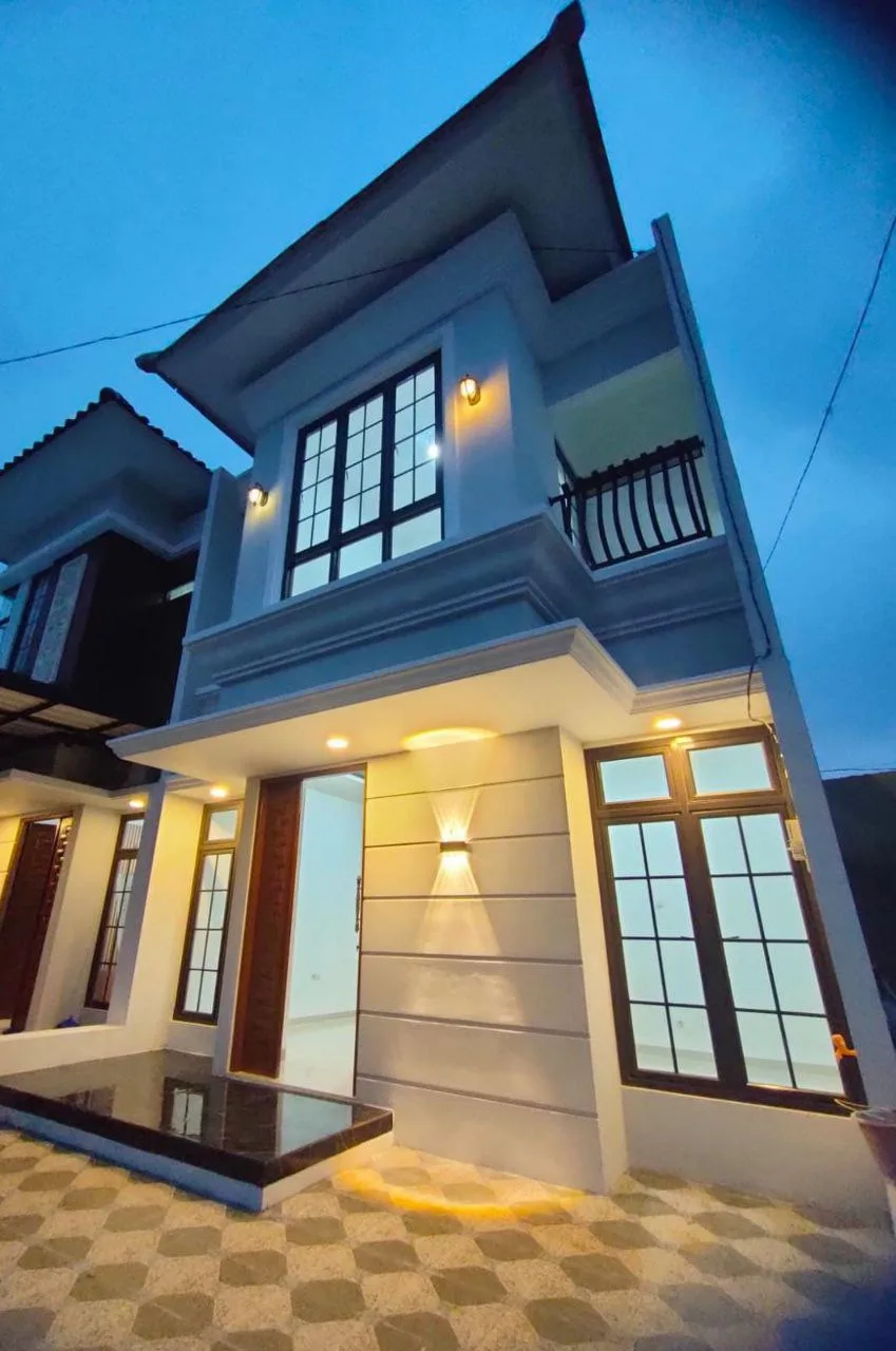 Fasad Rumah Mewah Green Cemara